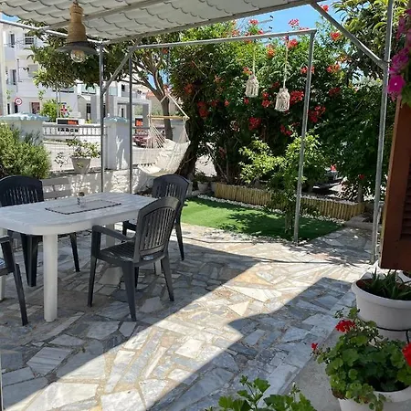 Michael&marika's Traditional House Appartamento *